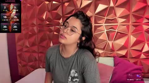 Ariana  online show from October 19, 2025, 12:28 pm