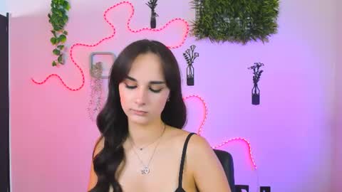 ariana_ross7 online show from July 16, 2026, 7:20 pm