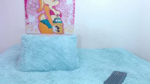 Snapshot of ariana_vidal chatting on December 18, 2024, 8:25 pm Ari online show from December 18, 2024, 8:25 pm