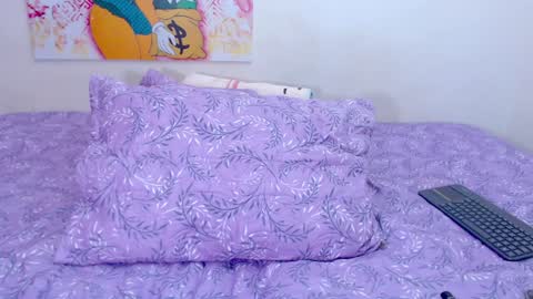 Snapshot of ariana_vidal chatting on January 22, 2025, 12:27 am Ari online show from January 22, 2025, 12:27 am