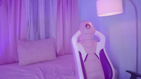 Snapshot of arianaa_18 chatting on March 10, 2026, 1:49 pm ARIANAA online show from March 10, 2026, 1:49 pm