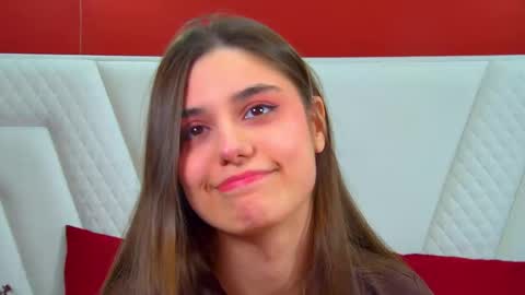 Snapshot of arianaallens chatting on November 24, 2025, 6:24 am Ariana online show from November 24, 2025, 6:24 am