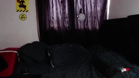 help me 100 hands up my OF is Free  online show from December 24, 2024, 7:44 pm