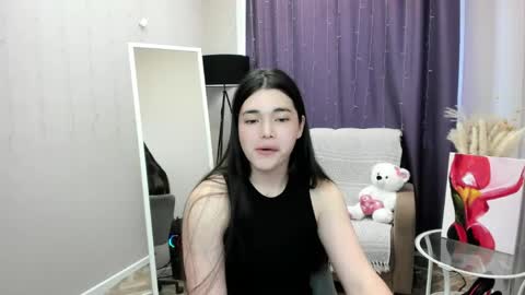 arianna_grandi online show from May 7, 2026, 8:42 am