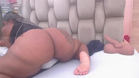 arianna pearl online show from December 10, 2024, 4:38 pm