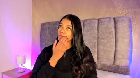 Snapshot of arianna_roxe_ chatting on July 1, 2026, 10:06 am arianna_roxe_ online show from July 1, 2026, 10:06 am