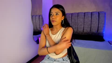 Snapshot of arianna_roxe_ chatting on July 5, 2026, 3:45 am arianna_roxe_ online show from July 5, 2026, 3:45 am