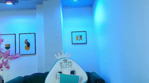 arianna_sweeet online show from October 17, 2025, 3:10 am