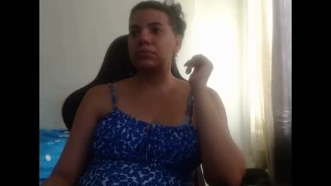 ariannaloovel online show from October 15, 2025, 4:18 pm