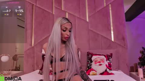 Snapshot of ariannalure chatting on December 14, 2025, 7:40 pm Arianna online show from December 14, 2025, 7:40 pm