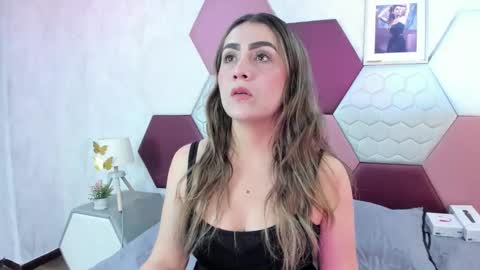Snapshot of ariarous chatting on March 20, 2026, 3:28 pm aria online show from March 20, 2026, 3:28 pm