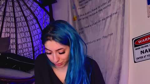 Snapshot of ariavossx chatting on February 13, 2026, 7:32 pm Aria online show from February 13, 2026, 7:32 pm