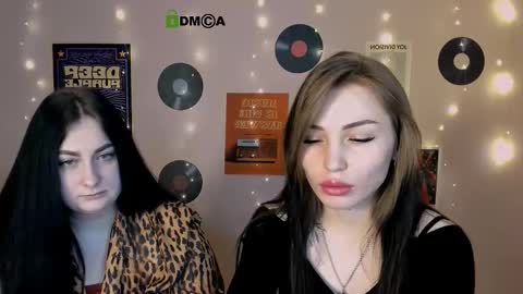 Snapshot of ariel_shadow chatting on November 23, 2025, 9:53 am ariel_shadow online show from November 23, 2025, 9:53 am