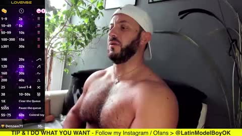 Snapshot of arielenbsas chatting on February 17, 2025, 6:26 pm Ariel online show from February 17, 2025, 6:26 pm