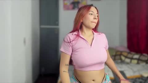 Snapshot of ariell_rose1 chatting on December 9, 2024, 5:51 am Stephany online show from December 9, 2024, 5:51 am