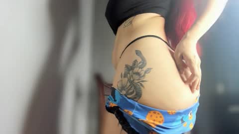 Snapshot of ariell_rose1 chatting on September 27, 2025, 3:22 am Stephany online show from September 27, 2025, 3:22 am