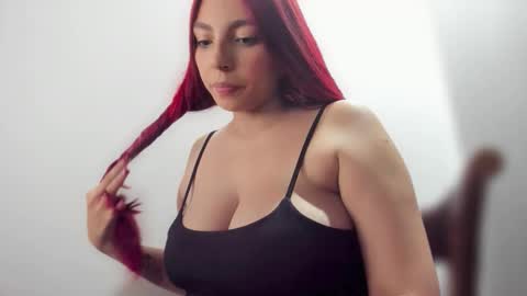 Snapshot of ariell_rose1 chatting on October 26, 2025, 2:50 am Stephany online show from October 26, 2025, 2:50 am