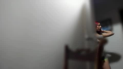 Snapshot of ariell_rose1 chatting on October 30, 2025, 4:47 am Stephany online show from October 30, 2025, 4:47 am