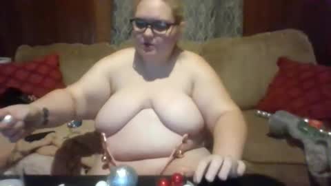 Snapshot of ariellejade06 chatting on December 5, 2024, 2:09 am ariellejade06 online show from December 5, 2024, 2:09 am