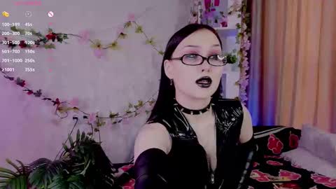 Snapshot of ariellemckoon chatting on March 10, 2026, 5:34 am Dee online show from March 10, 2026, 5:34 am