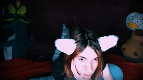 arielpinkcat online show from November 23, 2025, 1:38 am