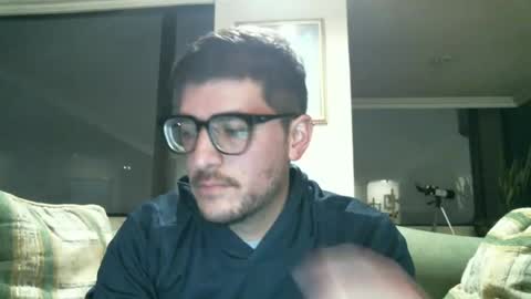 Snapshot of arielsinho chatting on February 17, 2025, 1:25 am Anon online show from February 17, 2025, 1:25 am