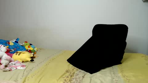 Snapshot of arielstarfish chatting on February 9, 2025, 11:46 pm Ariel Starfish online show from February 9, 2025, 11:46 pm