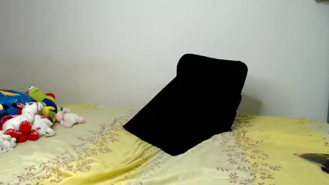 Snapshot of arielstarfish chatting on February 24, 2025, 1:13 am Ariel Starfish online show from February 24, 2025, 1:13 am