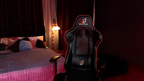 Snapshot of ariettaheart chatting on March 3, 2026, 4:24 pm Adele online show from March 3, 2026, 4:24 pm