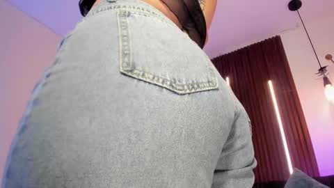 Snapshot of ariianabaker chatting on January 6, 2026, 1:15 pm Arianna online show from January 6, 2026, 1:15 pm