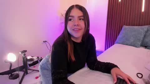 Snapshot of ariianabaker chatting on February 3, 2026, 6:35 pm Arianna online show from February 3, 2026, 6:35 pm