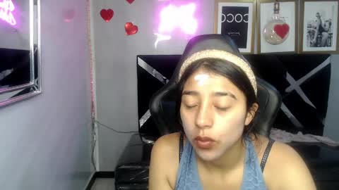 Snapshot of arimeraki_v chatting on May 31, 2026, 3:04 am Hi Stream 1000pm to 600am online show from May 31, 2026, 3:04 am