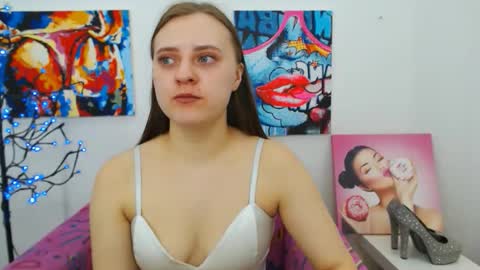 Snapshot of arinabelle chatting on February 26, 2026, 12:42 am arinabelle online show from February 26, 2026, 12:42 am