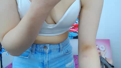 Snapshot of arinabelle chatting on February 27, 2026, 1:38 am arinabelle online show from February 27, 2026, 1:38 am