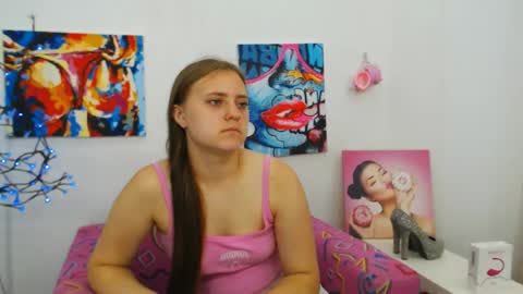 arinabelle online show from July 4, 2026, 4:24 pm