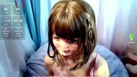 arincolove online show from May 10, 2026, 1:05 pm