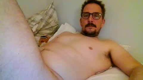 ariparikrigsmann online show from January 5, 2025, 1:13 am