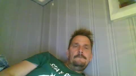 ariparikrigsmann online show from October 4, 2025, 5:22 pm