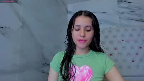 arisha_lee2 online show from June 6, 2026, 12:27 am