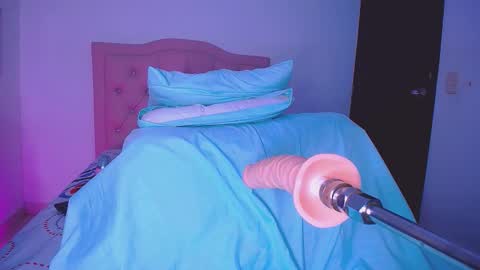 ArisSPEED UP MY FUCK MACHINE AND MAKE ME CUM online show from February 12, 2026, 3:12 am