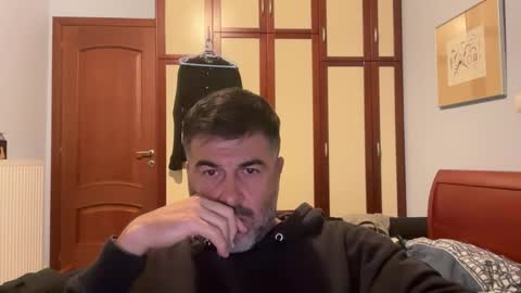 Snapshot of aristotelis_onassis chatting on November 6, 2025, 4:30 pm share online show from November 6, 2025, 4:30 pm