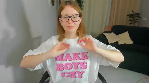 Snapshot of arizzzona_baby chatting on October 16, 2025, 5:52 am Arizona online show from October 16, 2025, 5:52 am