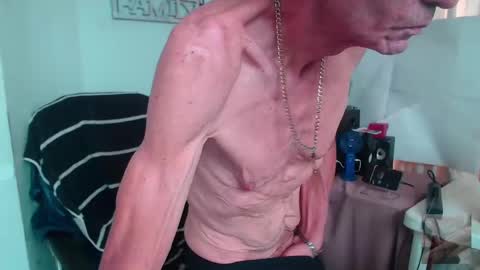 armaduradeacero online show from September 9, 2025, 5:45 pm