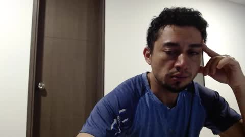 Snapshot of armand_05 chatting on January 4, 2025, 10:55 pm Armand online show from January 4, 2025, 10:55 pm