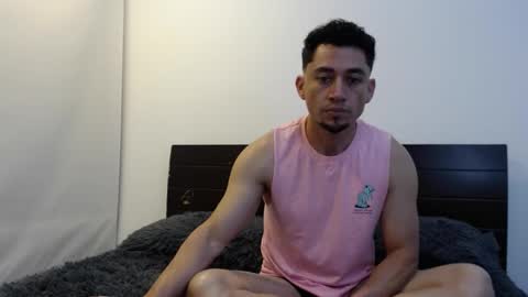 Snapshot of armand_05 chatting on January 11, 2025, 1:37 am Armand online show from January 11, 2025, 1:37 am