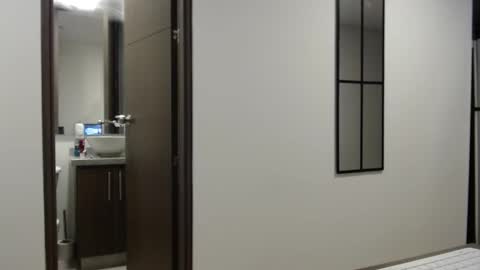 Snapshot of armand_05 chatting on January 22, 2025, 11:34 am Armand online show from January 22, 2025, 11:34 am