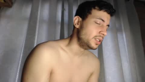 Snapshot of armando_2002 chatting on January 26, 2025, 2:41 pm ARMANDO online show from January 26, 2025, 2:41 pm