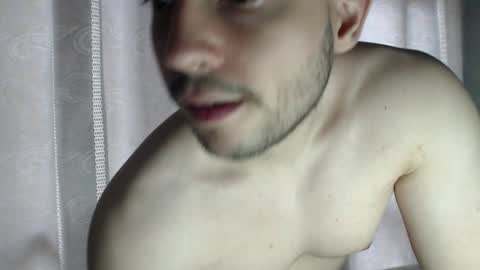 Snapshot of armando_2002 chatting on September 18, 2025, 6:10 pm ARMANDO online show from September 18, 2025, 6:10 pm