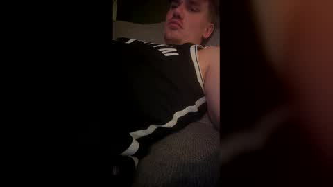 armandoueeal online show from April 3, 2026, 3:59 am