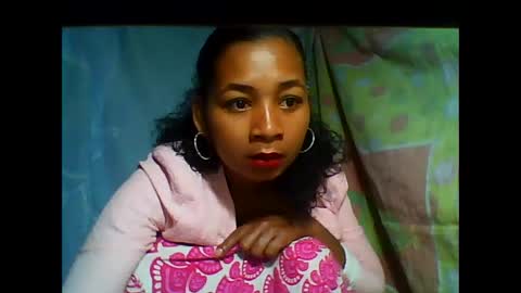 armonnette9794 online show from May 18, 2026, 5:02 am